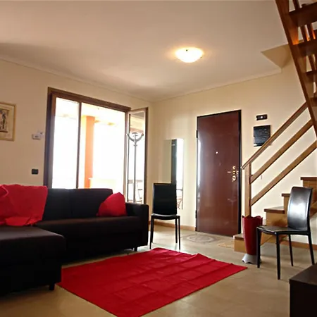 Arcobaleno Dante Apartman Arizzano
